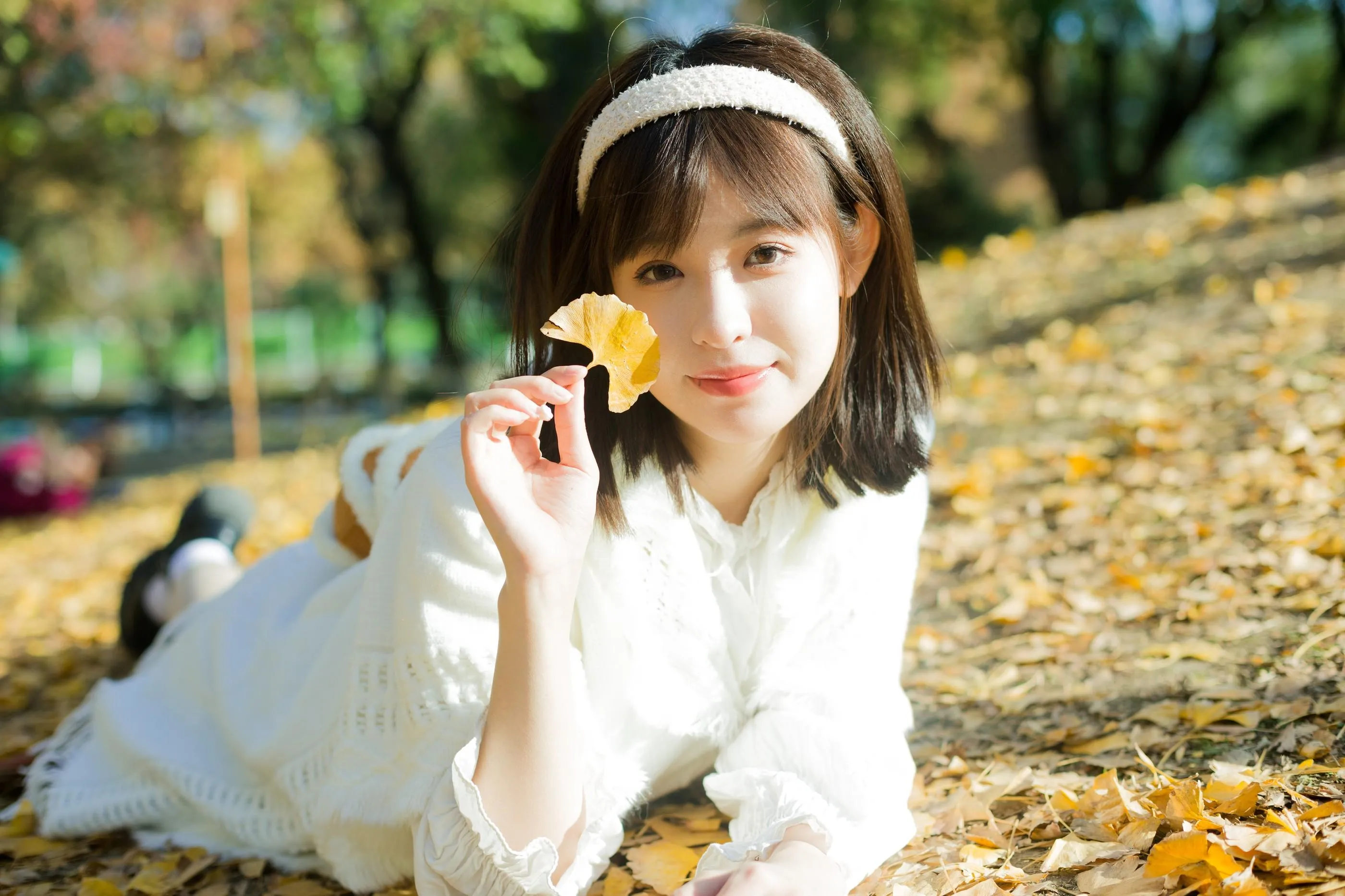[YITUYU艺图语]2022.09.25 我觉得秋天好像要来了 睡饱了吗 [34P]插图4